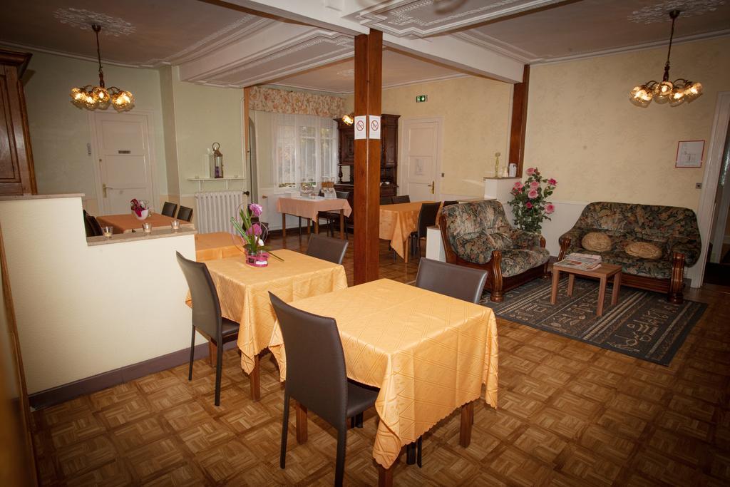 Hotel De La Cite Chalons en Champagne Luaran gambar