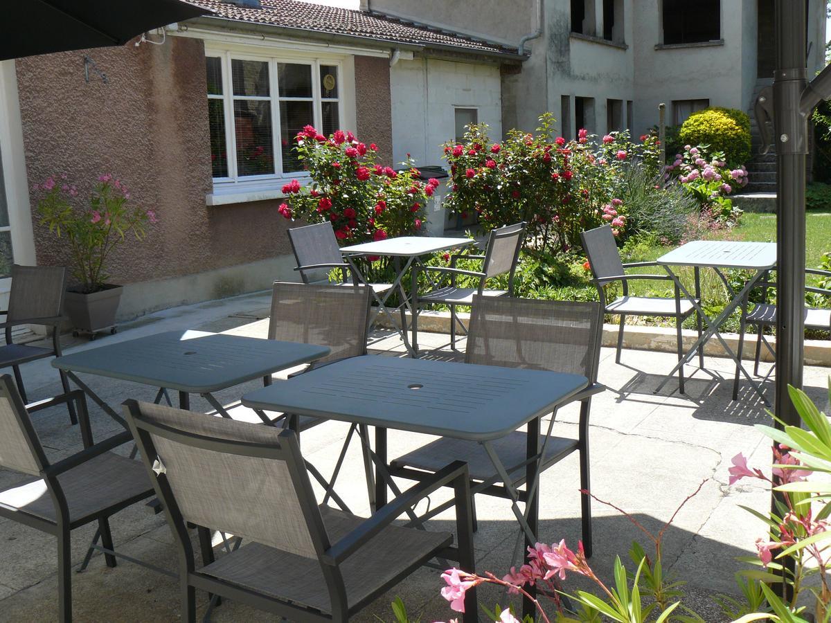 Hotel De La Cite Chalons en Champagne Luaran gambar
