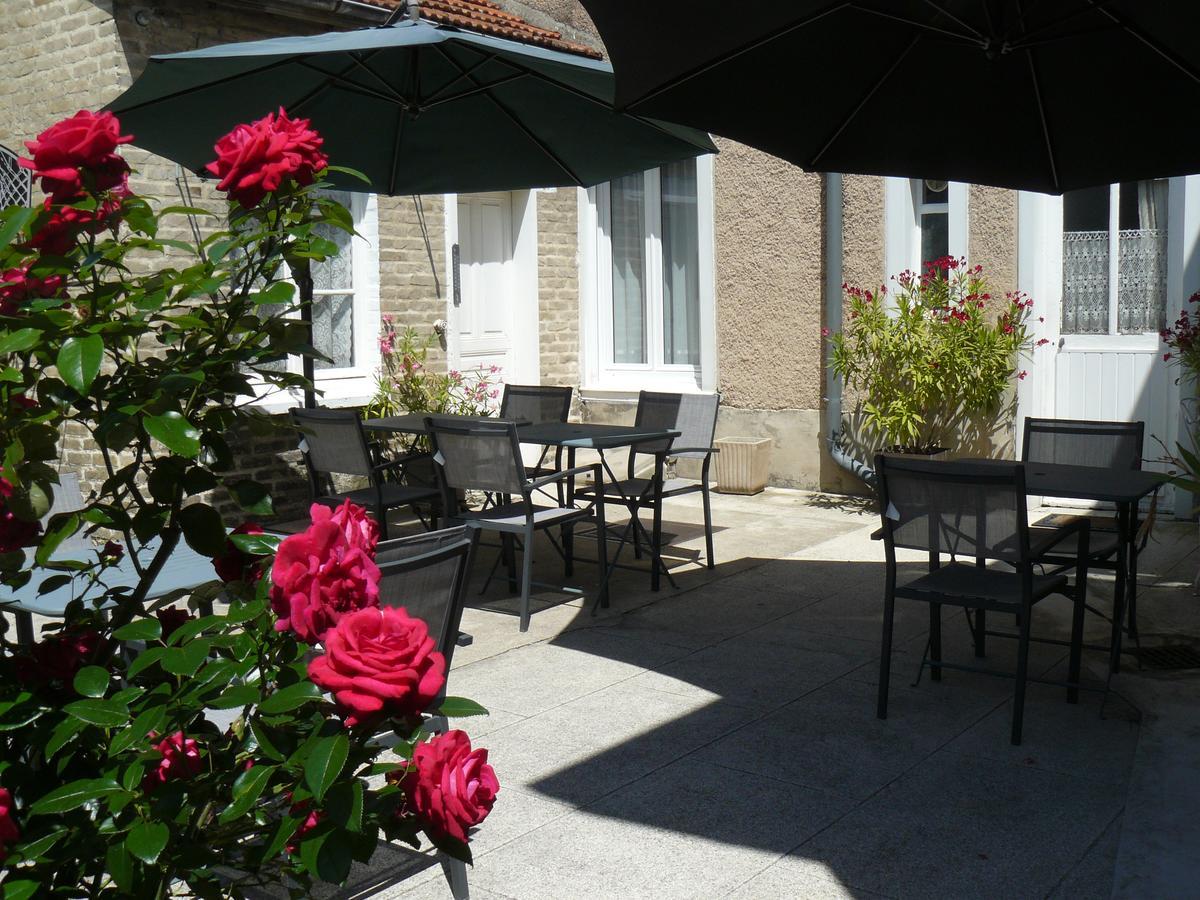Hotel De La Cite Chalons en Champagne Luaran gambar
