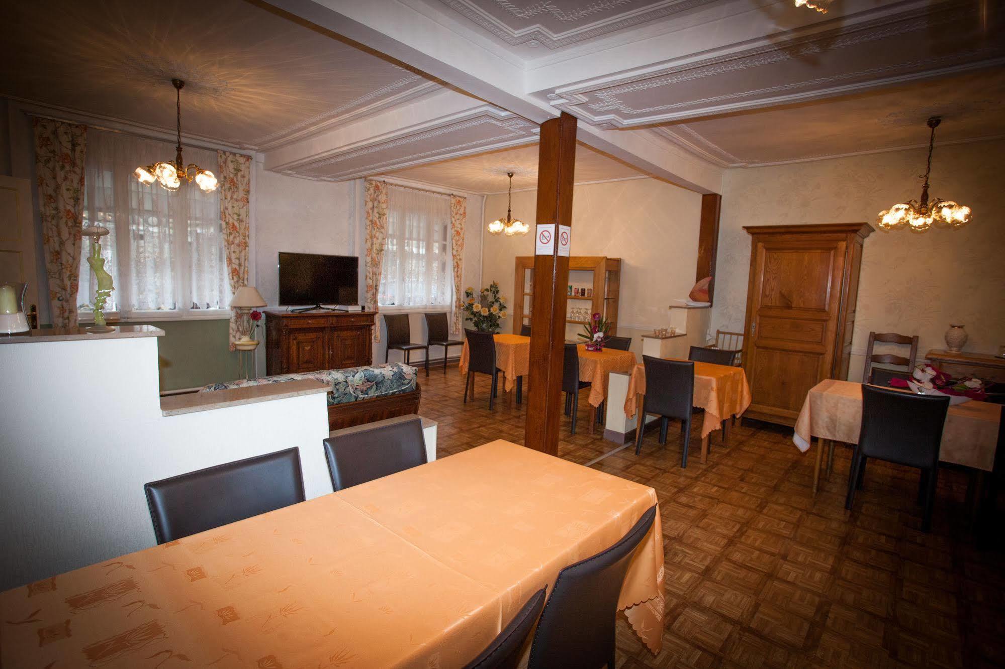 Hotel De La Cite Chalons en Champagne Luaran gambar